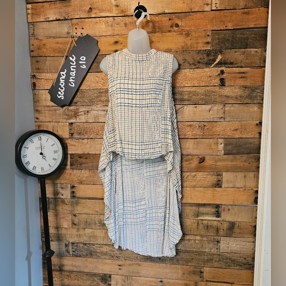 Dice Brand Women's Modern Abstract Plaid High Low Top Size M/L